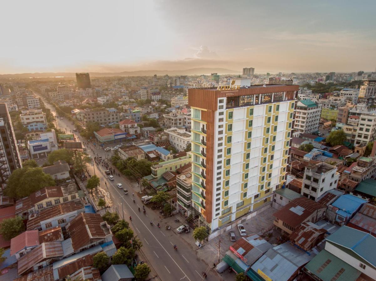 Gold Leaf Hotel Mandalay Bagian luar foto
