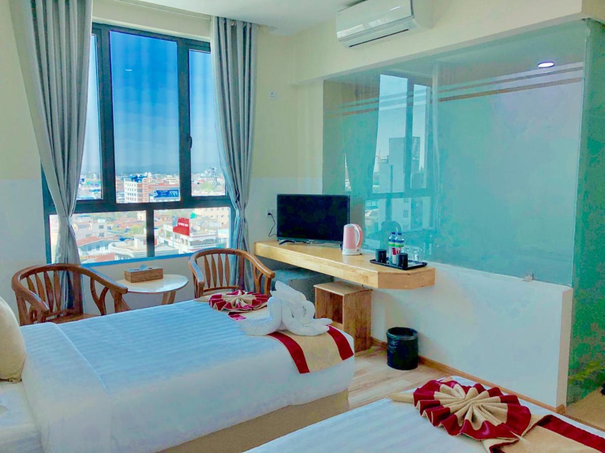 Gold Leaf Hotel Mandalay Bagian luar foto
