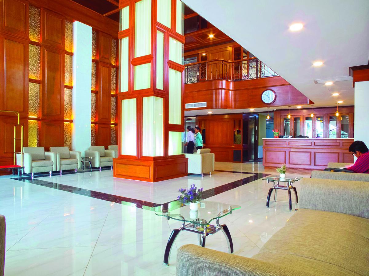 Gold Leaf Hotel Mandalay Bagian luar foto